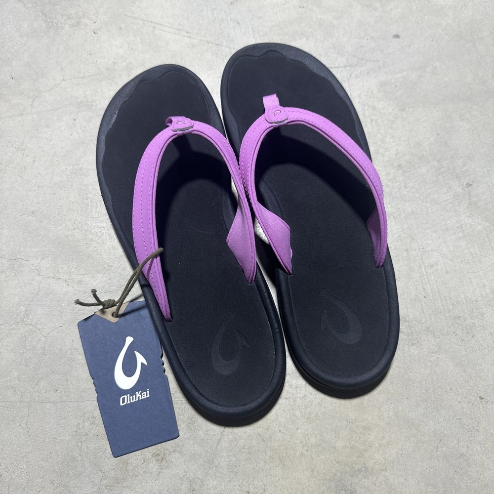 OluKai 'Ohana Women's Sandals Dragon Fruit/Black Size 9 NEW NWOB 20110-DU40